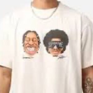 AG Club Imposter T-Shirt White Graphic T-Shirt with Cartoon Faces